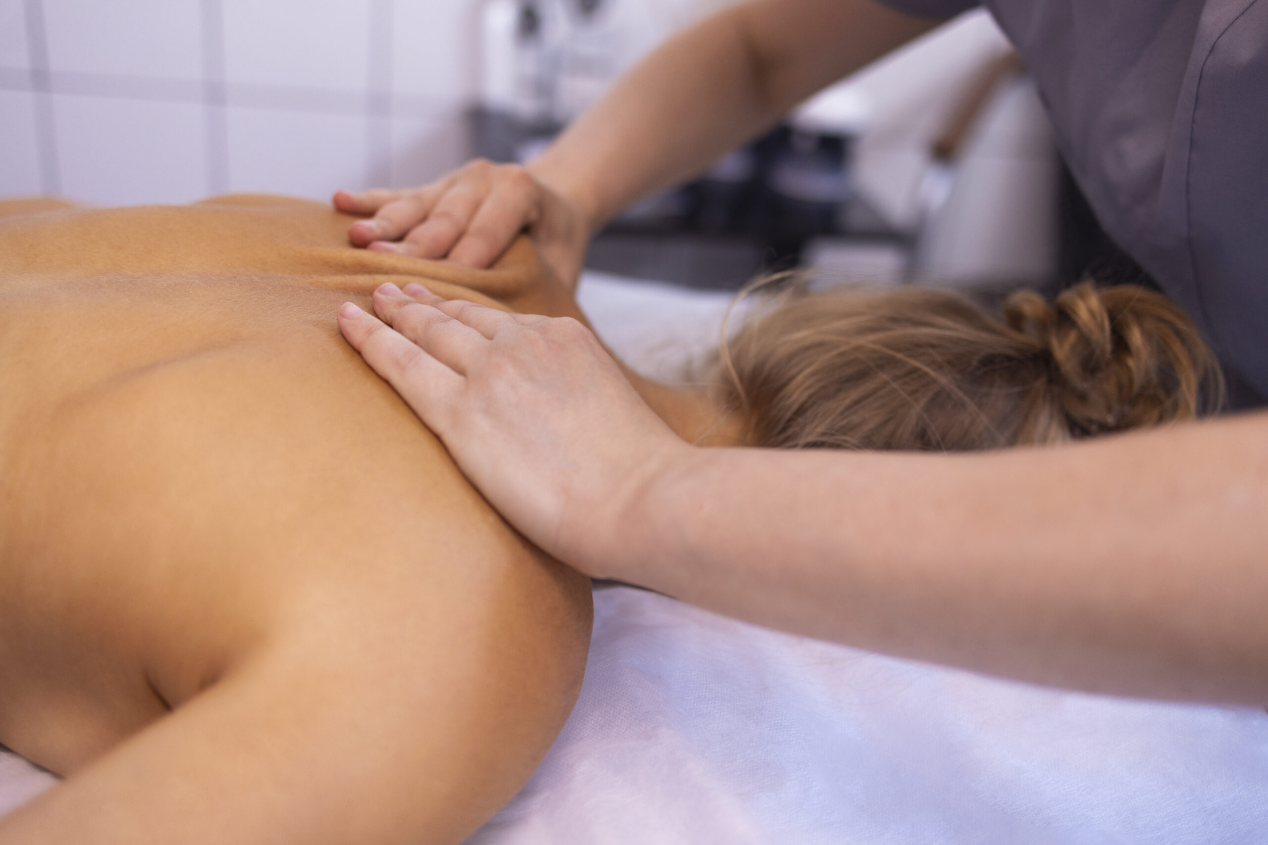 Deep tissue Massage Course